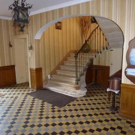 House Baynac *